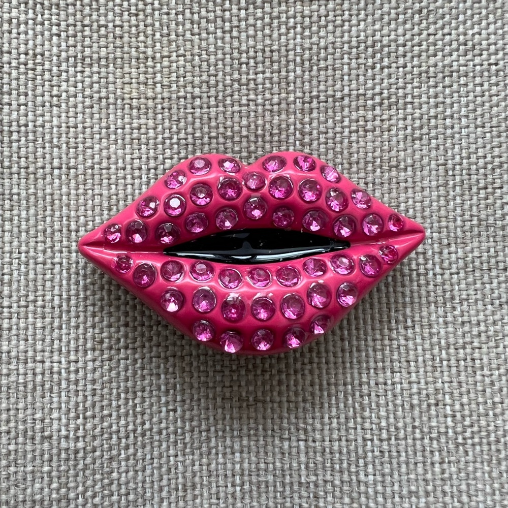 Crocs Pink Metal Rhinestone Jibbitz (Black was sold)